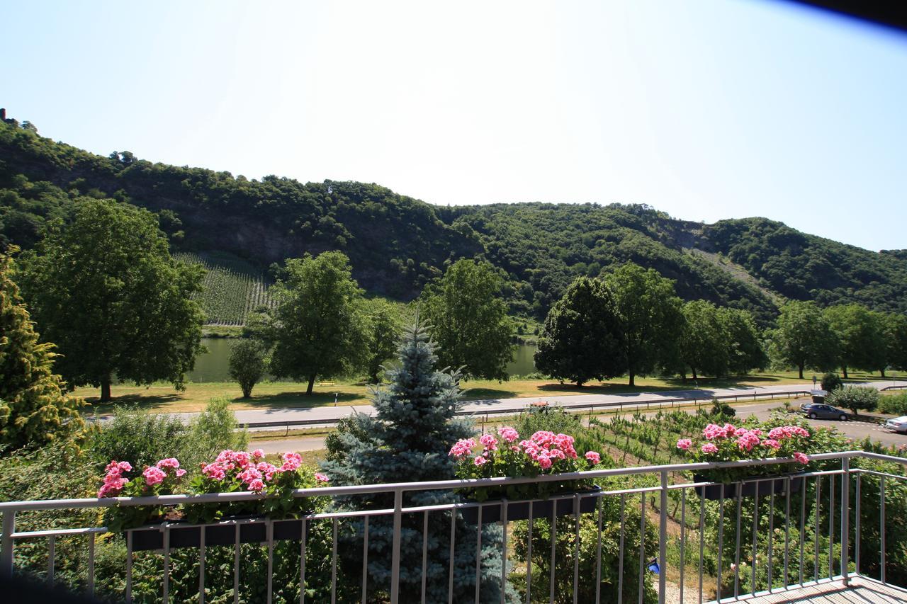 Weingut Bernd Hermes Kröv Esterno foto